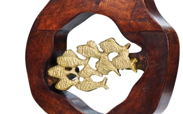 FISH TABLE DECOR 1